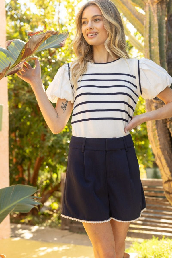 PEARL TRIMMED HEM PLEATED SHORTS