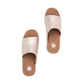 YELLOW BOX Ayama Wedge Sandal