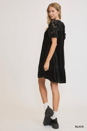 TIERED VELVET DRESS W/LACE CONTRAST DETAIL