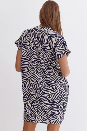 Printed Short Sleeve V-Neck Mini Dress W/POCKETS